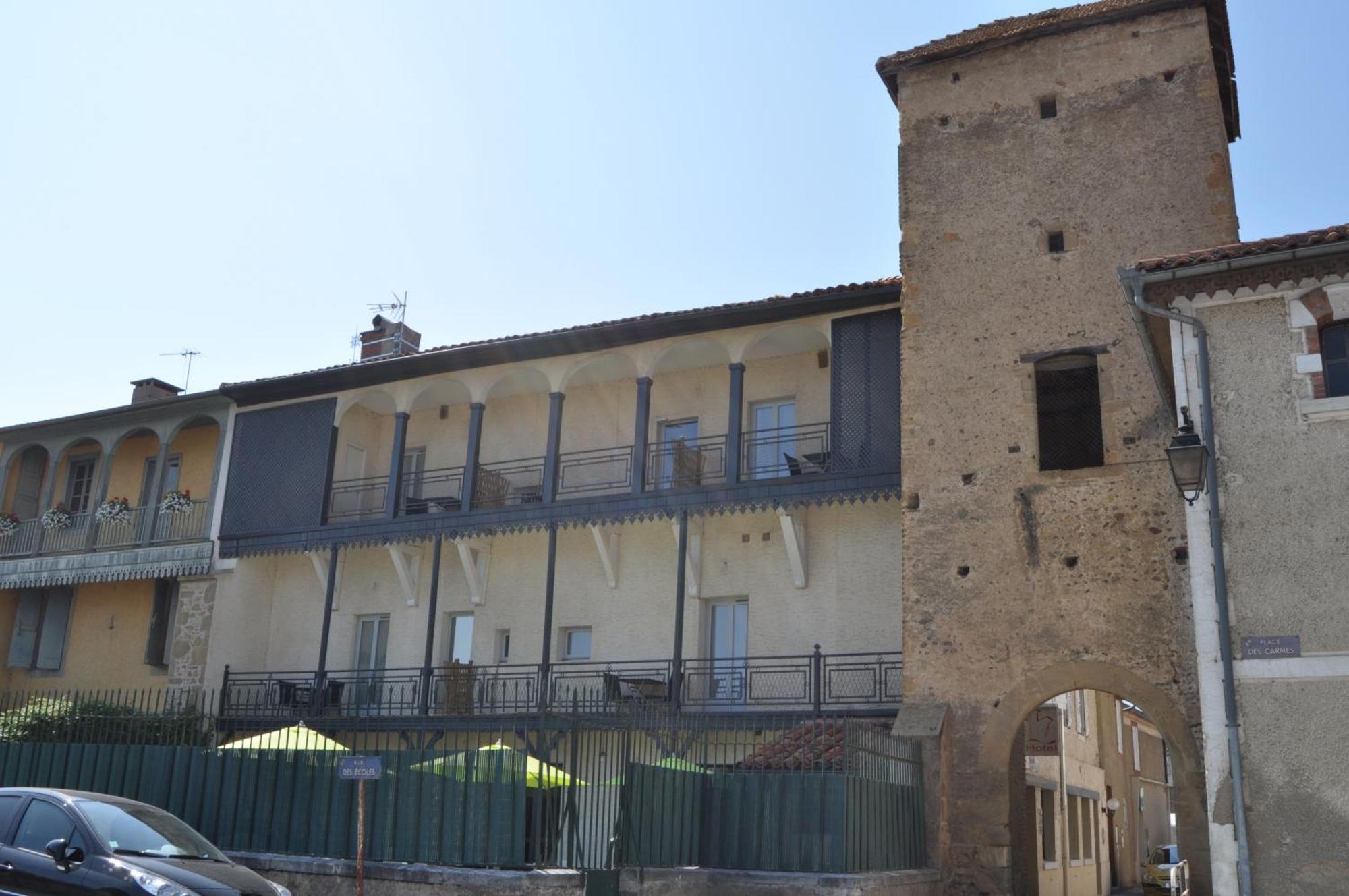 国际之家罗夫特酒店 Trie-sur-Baise 外观 照片
